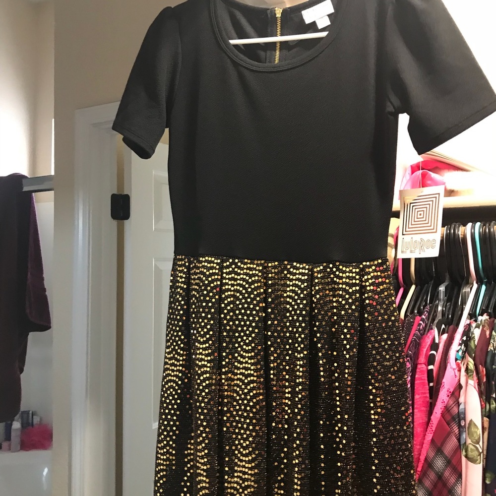 Lularoe amelia